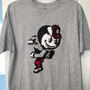 Brutus Buckeye grey tshirt